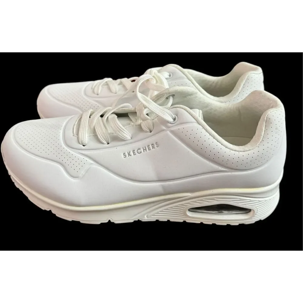 Skechers Memory Foam Wide-Fit Sneakers / SZ: 10 / NWT